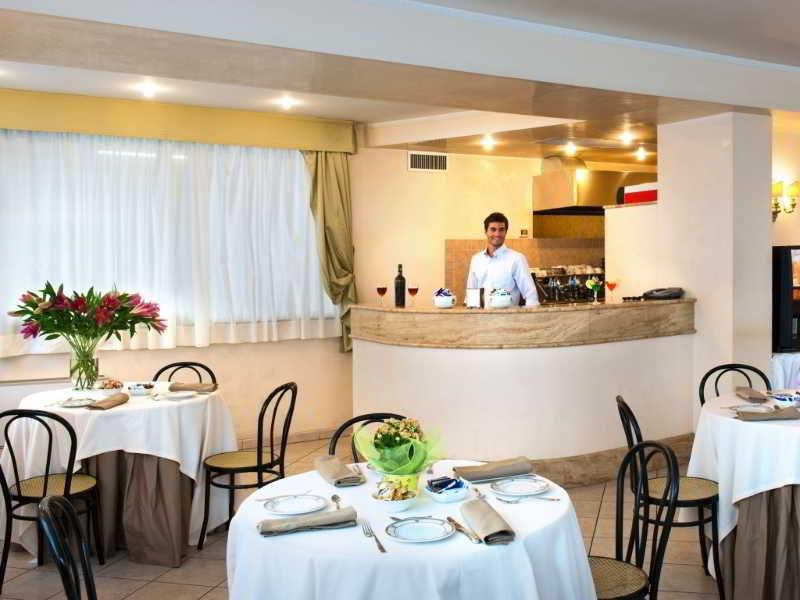 Giulia Hotel 3*